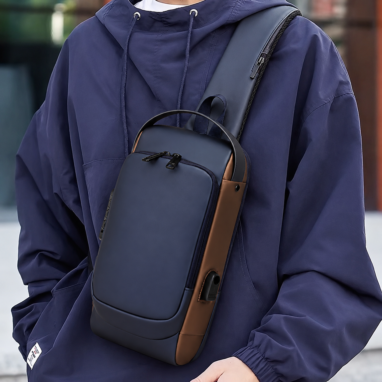Men's anti-theft crossbody chest bag lifestyle photo